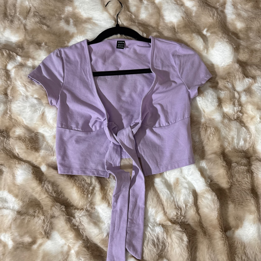Cute pastel lavender tie up crop top XS